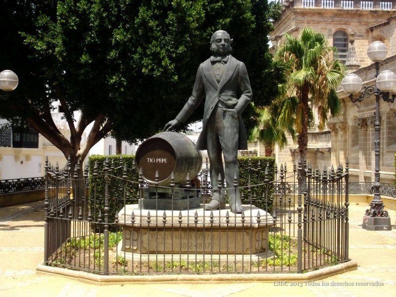 Monumento a Manuel María González - La Gitanilla